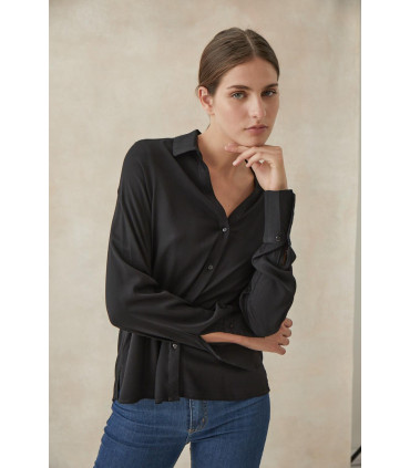 Camisa Cygnus Negra