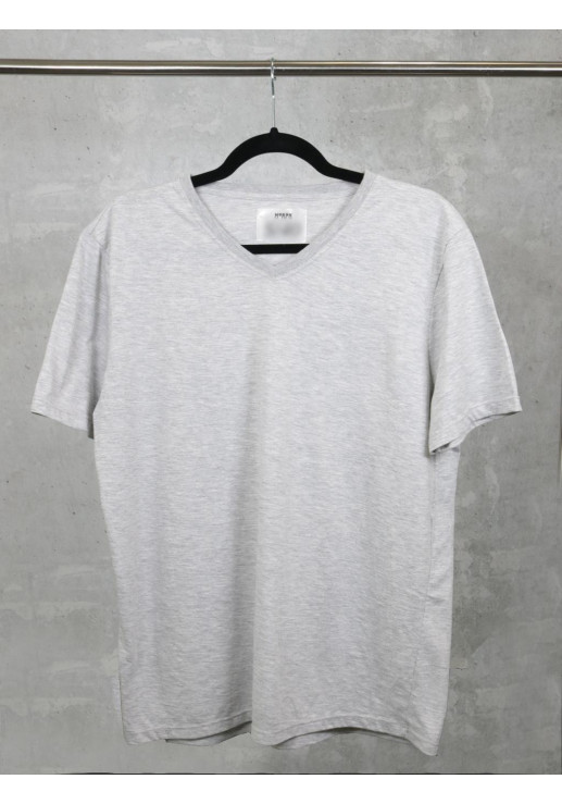 Remera Hombre Gris Escote En V