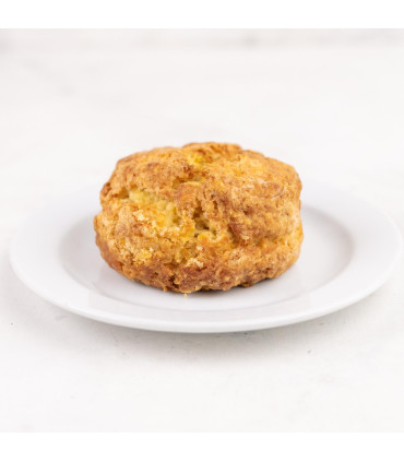 Scone Clásico Con Mermelada Y Queso Crema