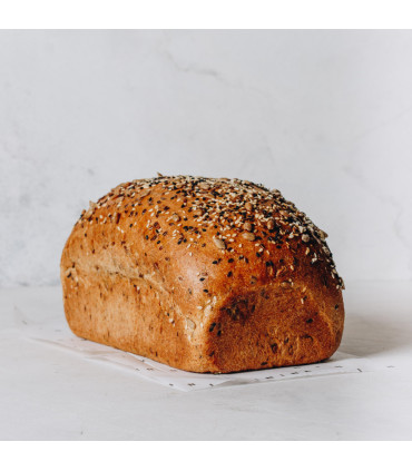 Pan De Semillas De Masa Madre