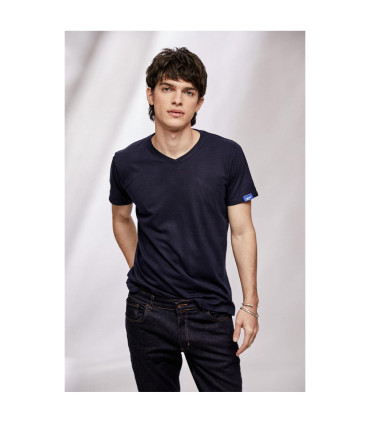 Remera V Good