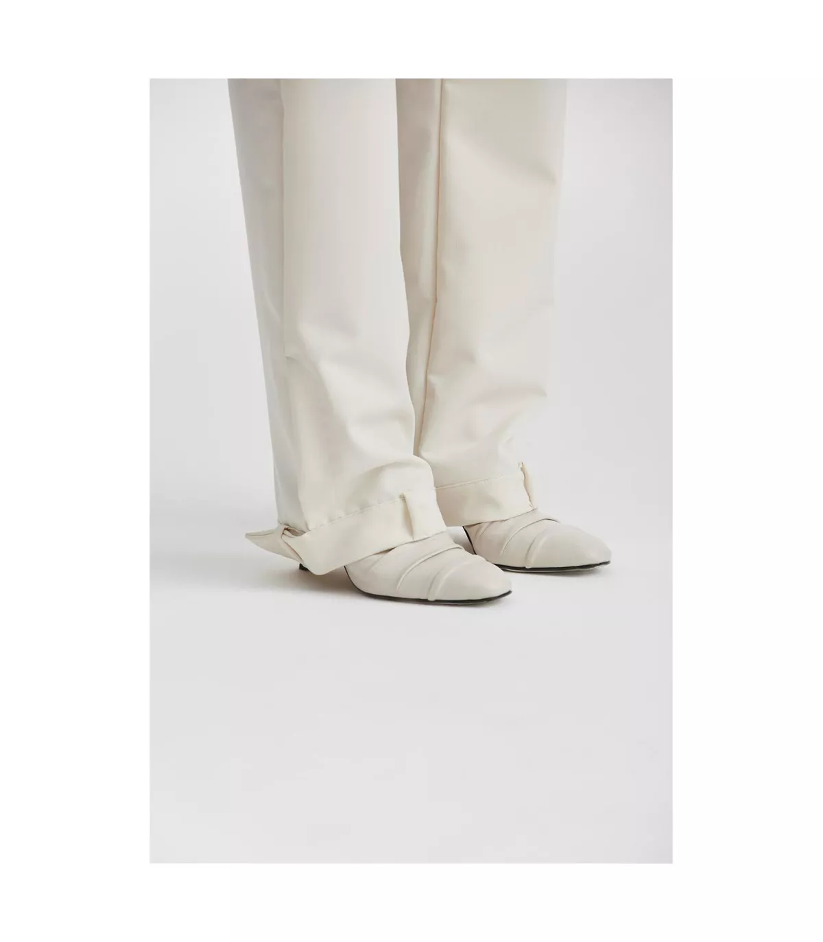 Pantalon Taku Off White 38