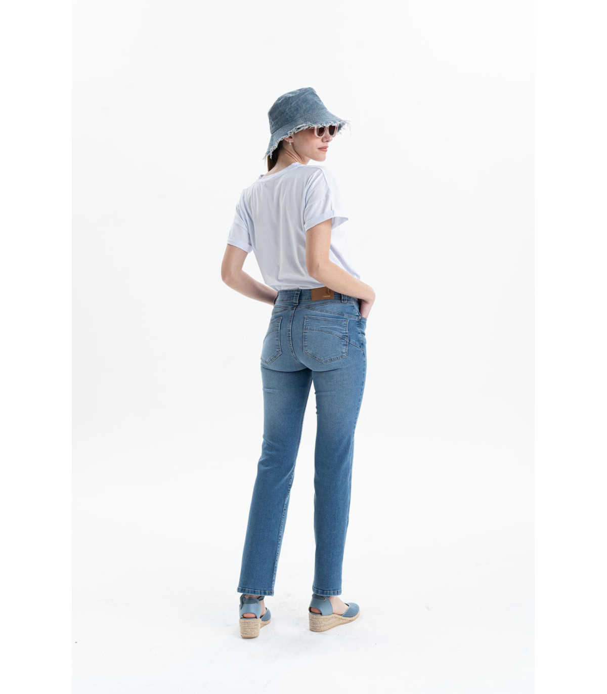 Jean Upfit