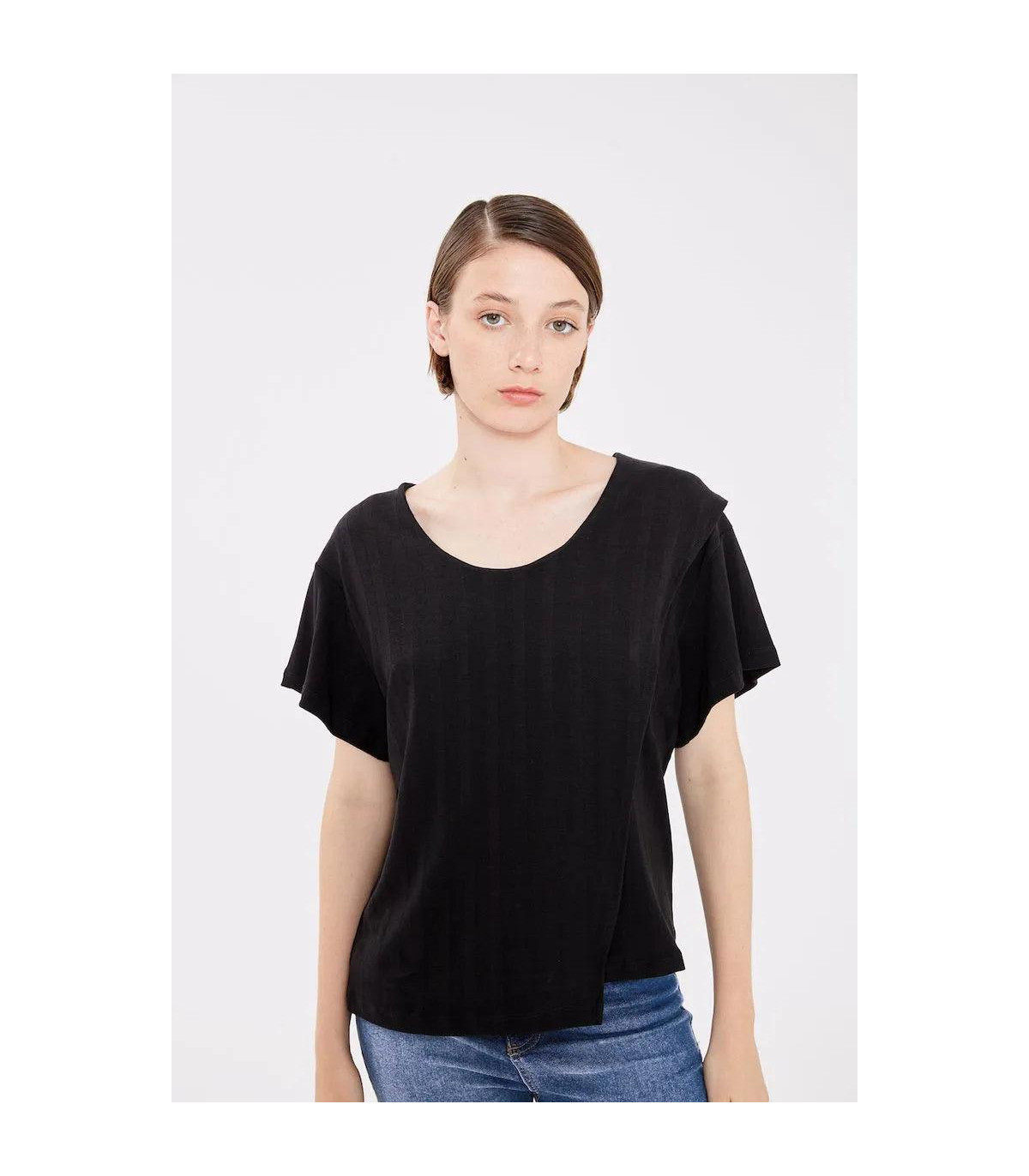 Remeron Madeleine Negro
