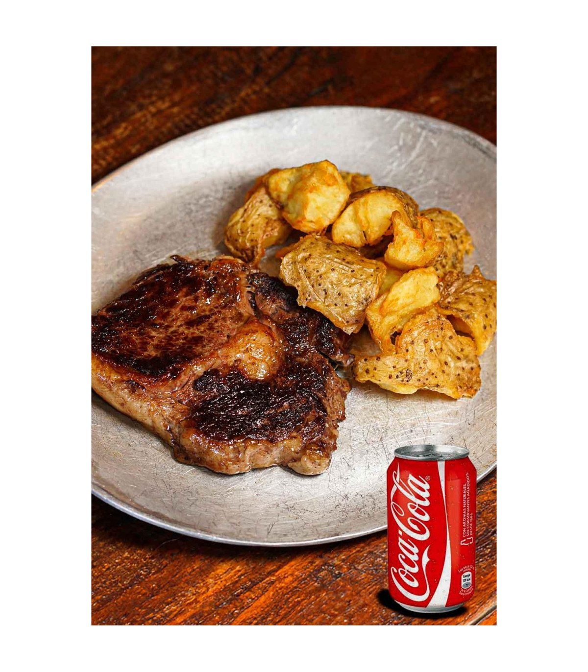 Bife De Chorizo Con Papas Rotas